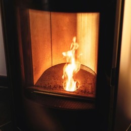 Giant Flames Holzpellets 65 Säcke x 15 kg (975 kg)